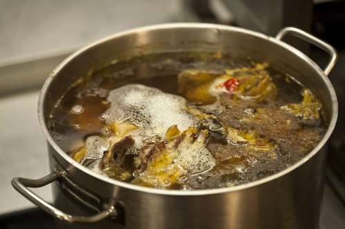 Mesterleves Kínai eredetű leves, pontosabban alaplé.